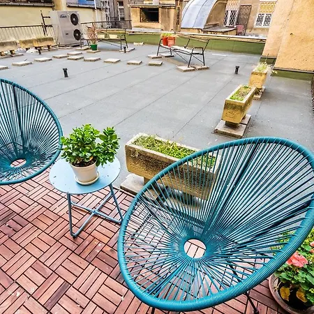 Bpr Charming Design With Balcony, A/c *